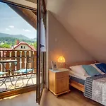 Sun & Nadrzeczna 2b Centrum Apartmán Karpacz