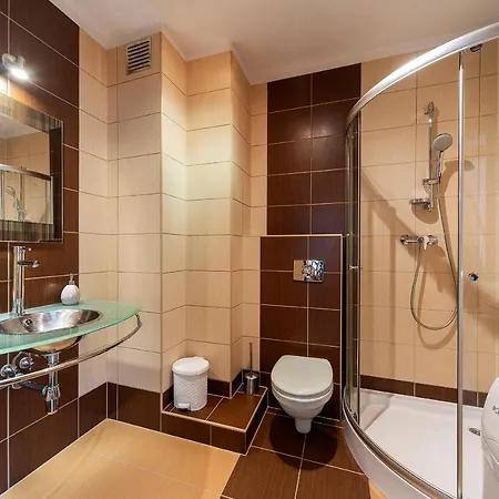 Sun & Nadrzeczna 2b Centrum * 카르파츠