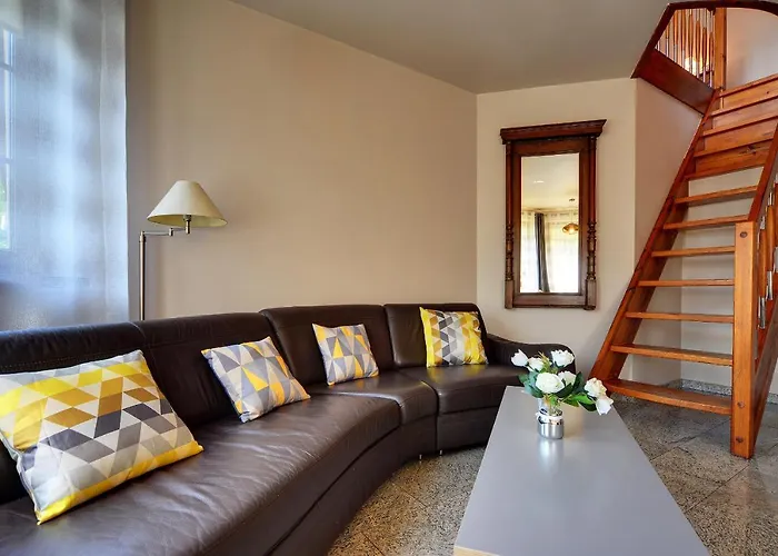 Sun & Nadrzeczna 2b Centrum