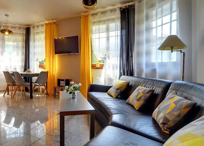 Sun & Nadrzeczna 2b Centrum Apartmán Karpacz